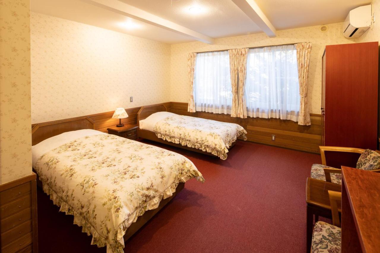 Pension Candytuft Karuizawa Εξωτερικό φωτογραφία