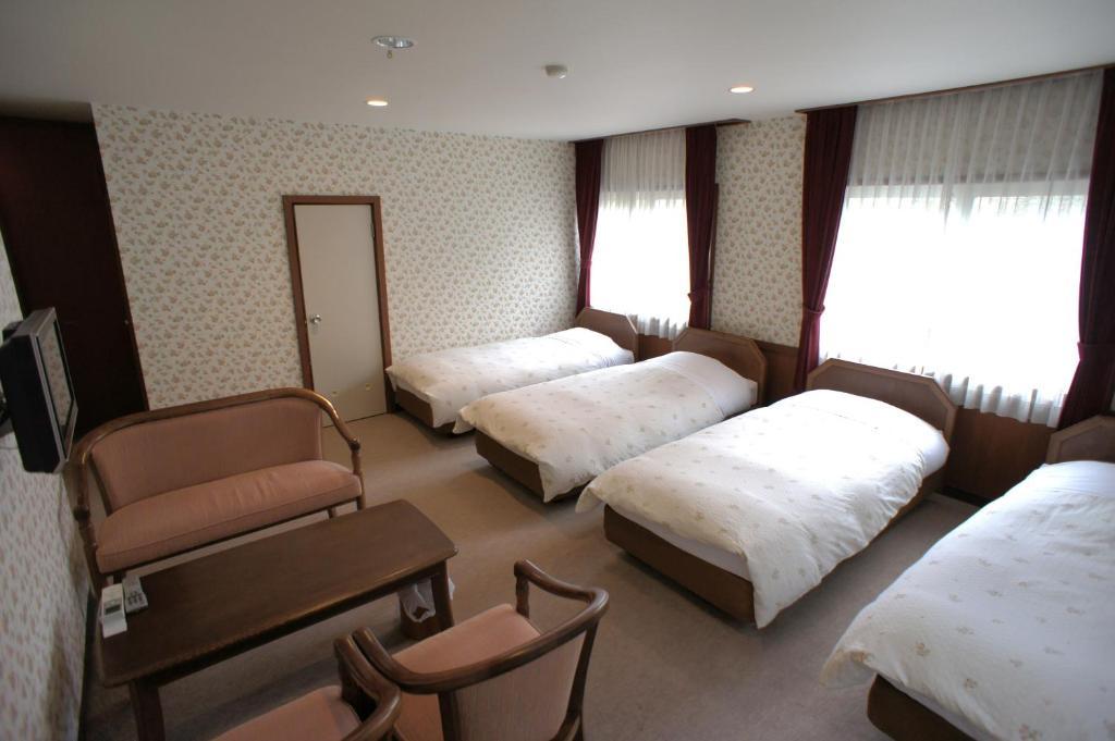 Pension Candytuft Karuizawa Δωμάτιο φωτογραφία